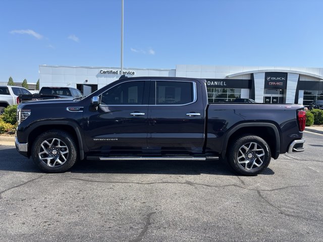 2023 GMC Sierra 1500 SLT 4WD 147WB