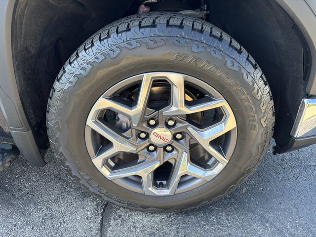 2023 GMC Sierra 1500 SLT 4WD 147WB