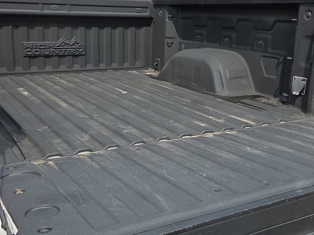 2020 Chevrolet Silverado 1500 High Country 4WD 147WB