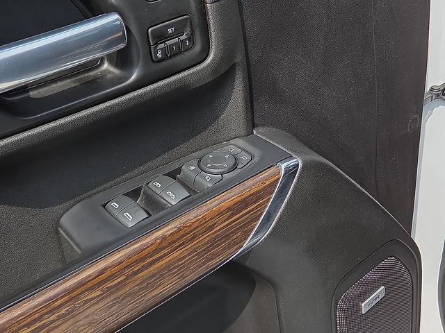 2020 Chevrolet Silverado 1500 High Country 4WD 147WB