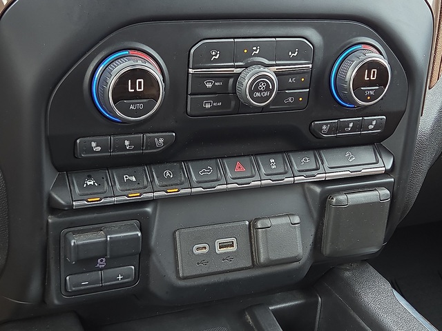 2020 Chevrolet Silverado 1500 High Country 4WD 147WB