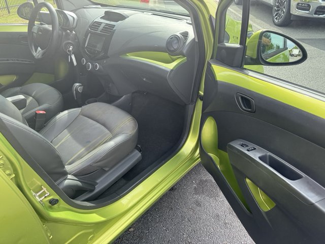 2013 Chevrolet Spark LT w/1LT