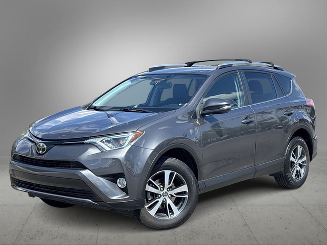 2017 Toyota RAV4 XLE FWD