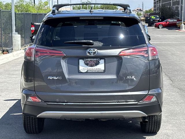 2017 Toyota RAV4 XLE FWD