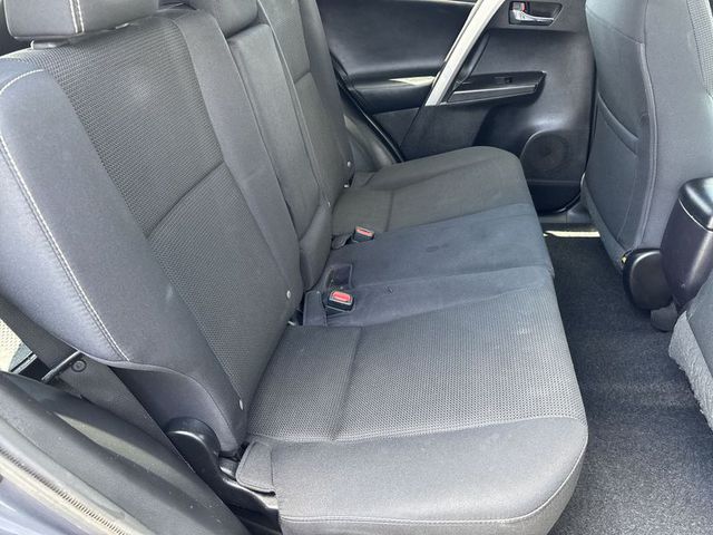 2017 Toyota RAV4 XLE FWD