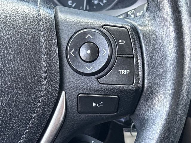 2017 Toyota RAV4 XLE FWD