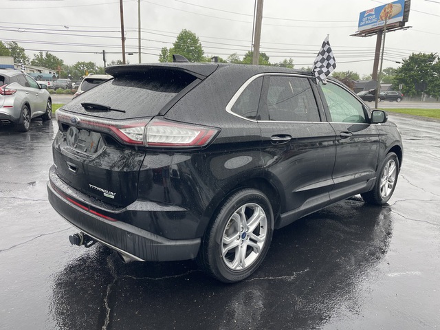 2017 Ford Edge Titanium FWD