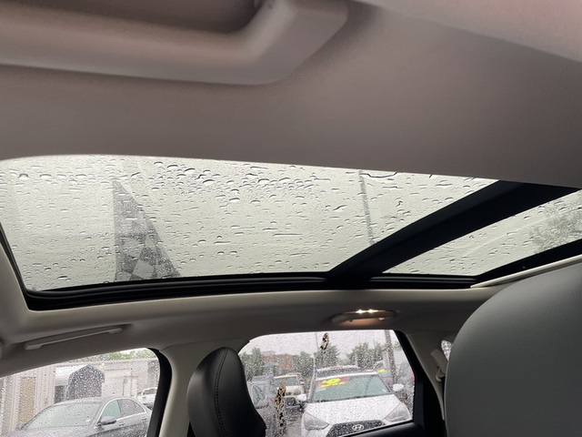 2017 Ford Edge Titanium FWD