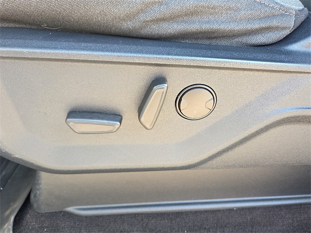 2022 Ford F-150 4WD 5.5ft Box