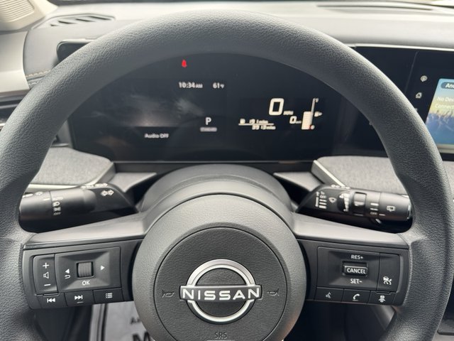 2025 Nissan Kicks SV FWD
