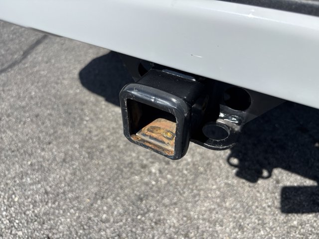 2023 GMC Sierra 1500 AT4 4WD 147WB