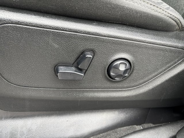 2020 Ram 1500 Big Horn 4WD 5ft7 Box