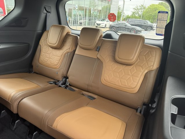 2025 Nissan Armada Platinum Reserve 4WD