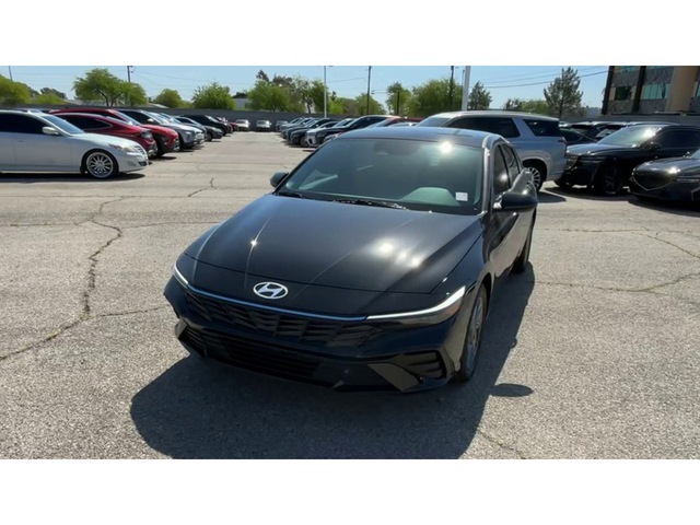 2024 Hyundai Elantra Hybrid Blue