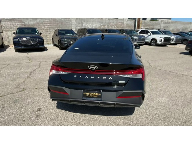 2024 Hyundai Elantra Hybrid Blue
