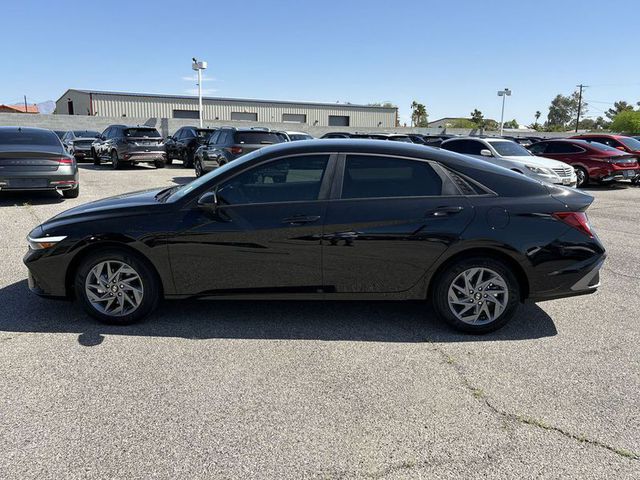 2024 Hyundai Elantra Hybrid Blue