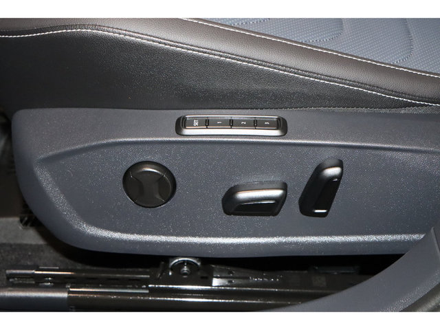 2025 Volkswagen Jetta SEL