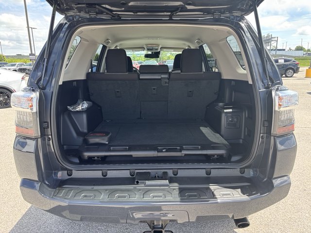 2024 Toyota 4Runner SR5 4WD