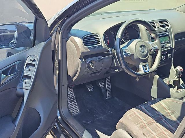 2014 Volkswagen GTI Wolfsburg PZEV