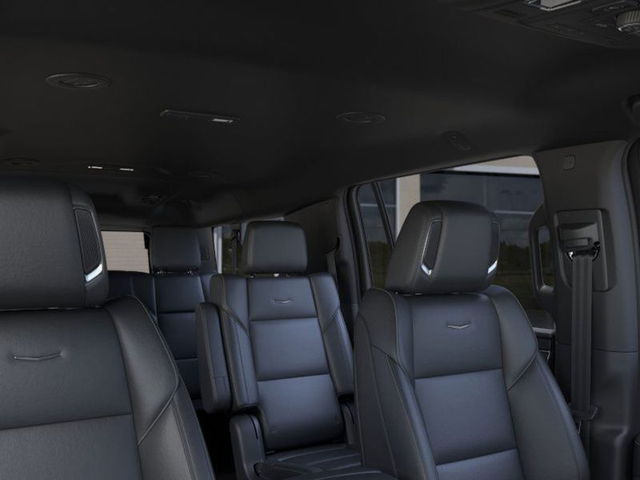 2025 Cadillac Escalade Luxury 4WD ESV