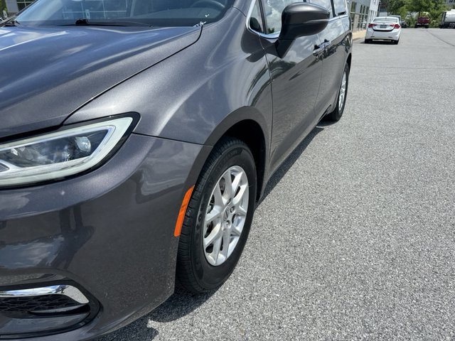 2023 Chrysler Pacifica Touring L FWD