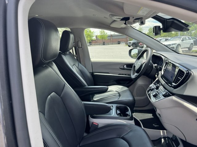 2023 Chrysler Pacifica Touring L FWD