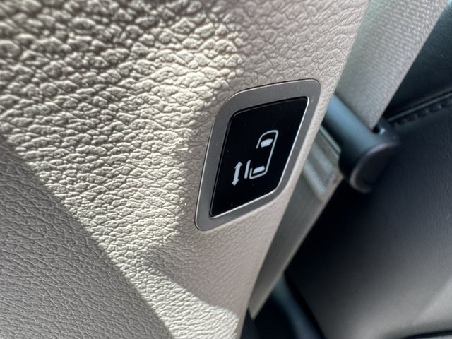 2023 Chrysler Pacifica Touring L FWD