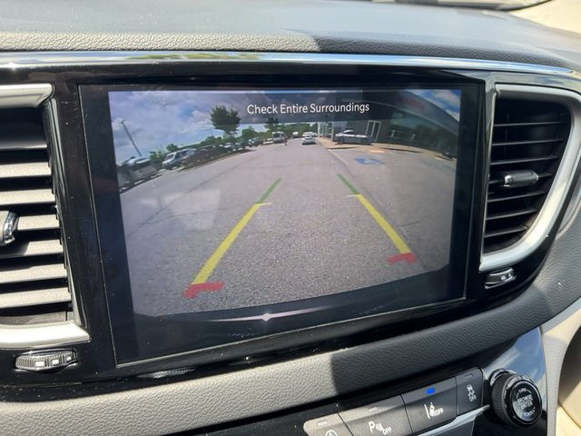 2023 Chrysler Pacifica Touring L FWD