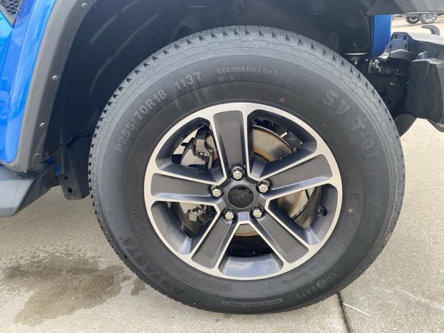 2023 Jeep Wrangler Sahara 4WD