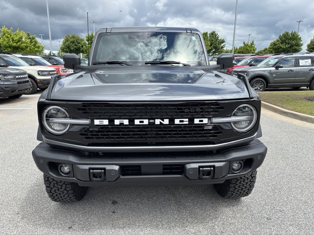 2025 Ford Bronco Badlands 4Dr Adv 4WD