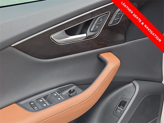 2023 Audi Q8 Premium Plus 55 Quattro