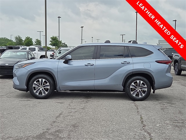 2024 Toyota Highlander FWD