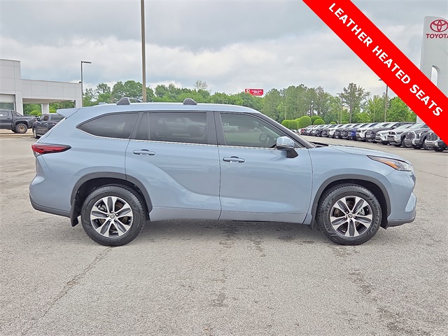 2024 Toyota Highlander FWD