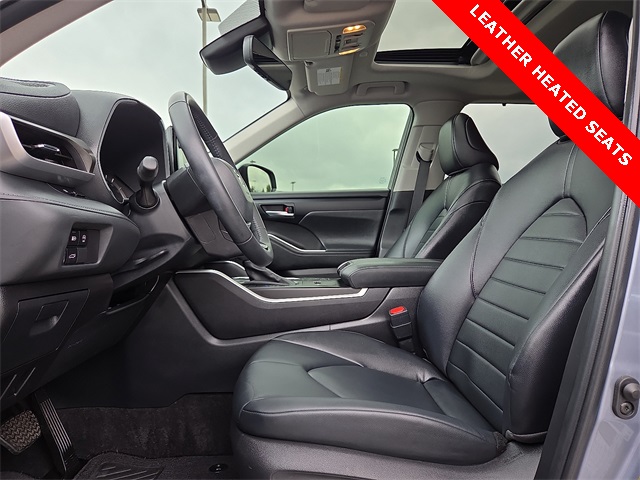 2024 Toyota Highlander FWD