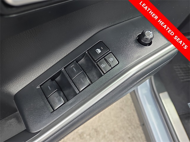 2024 Toyota Highlander FWD