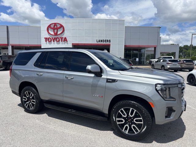 2024 GMC Yukon AT4 4WD