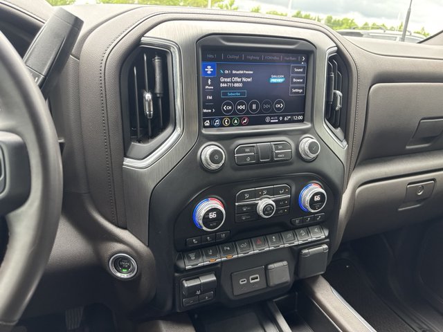 2023 GMC Sierra 3500HD Denali 4WD 159WB