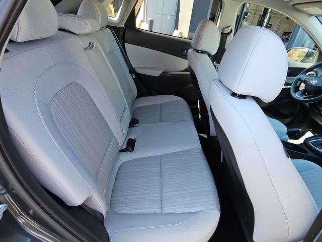 2022 Hyundai Kona SEL FWD
