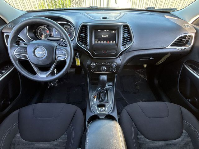 2020 Jeep Cherokee Latitude 2WD