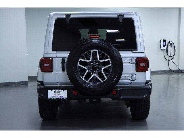 2024 Jeep Wrangler Sahara 4WD