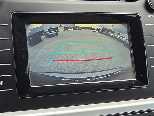 2019 Toyota Highlander LE FWD
