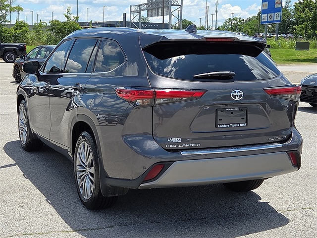 2022 Toyota Highlander Platinum FWD