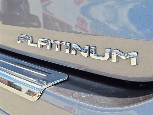 2022 Toyota Highlander Platinum FWD