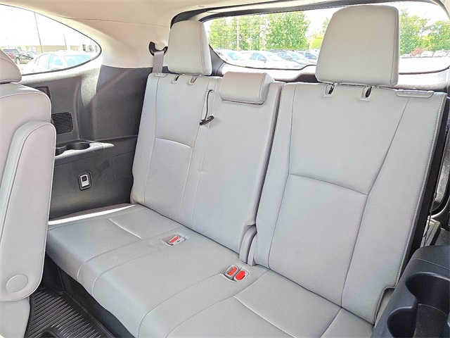 2022 Toyota Highlander Platinum FWD