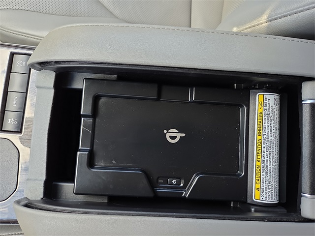 2022 Toyota Highlander Platinum FWD
