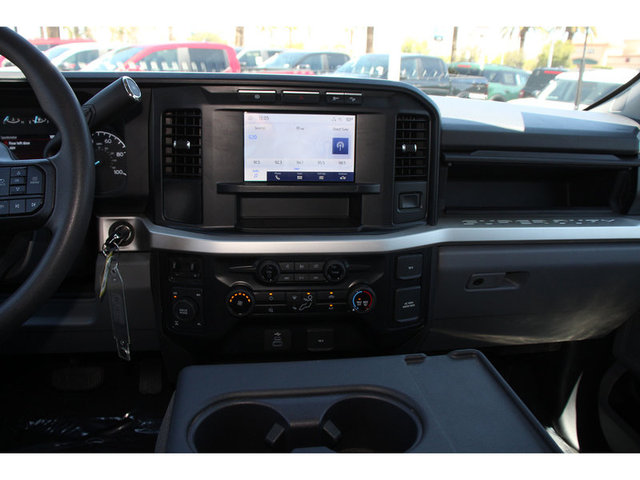 2024 Ford F-350 XLT SD 4WD 8ft Box