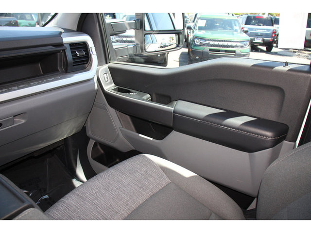 2024 Ford F-350 XLT SD 4WD 8ft Box