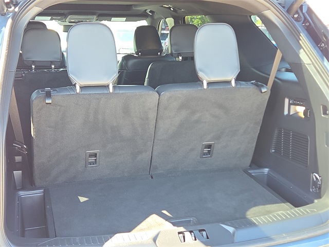 2025 Ford Explorer ST 4WD