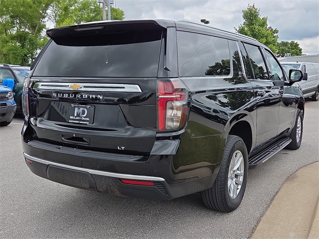 2024 Chevrolet Suburban LT 4WD