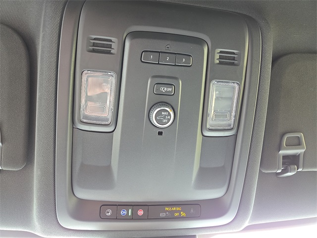 2024 Chevrolet Suburban LT 4WD
